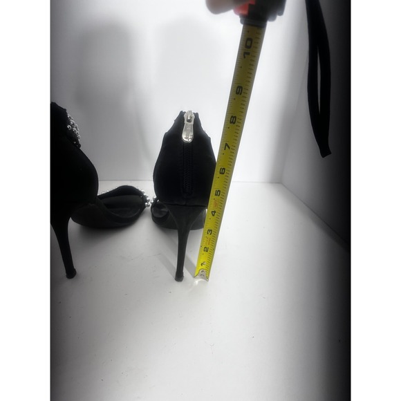 Cape Robbin Shoes Womens Size 9 Studded Heels Ankle Strap Stiletto Party - Picture 3 of 11